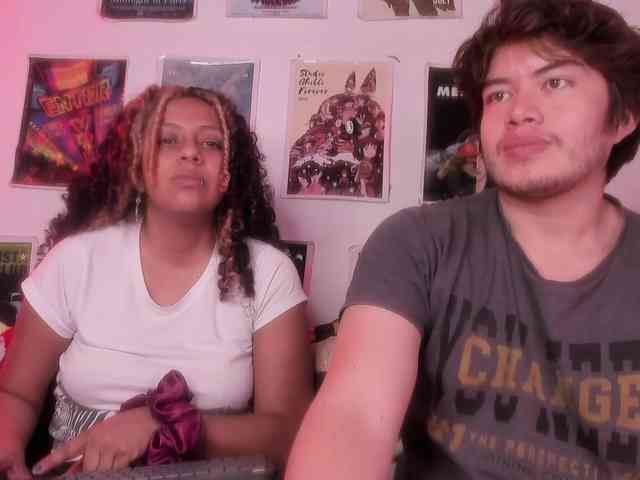 HotHoneyChile webcam