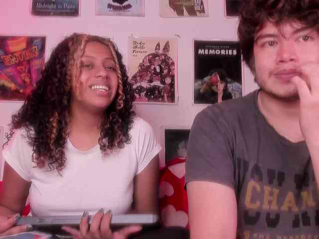 HotHoneyChile webcam