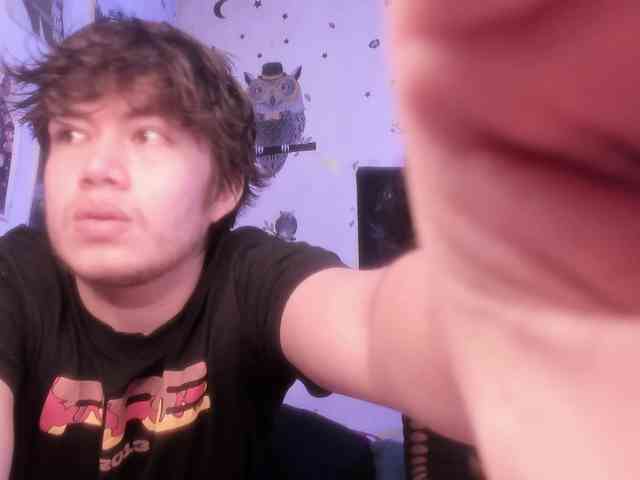 HotHoneyChile webcam