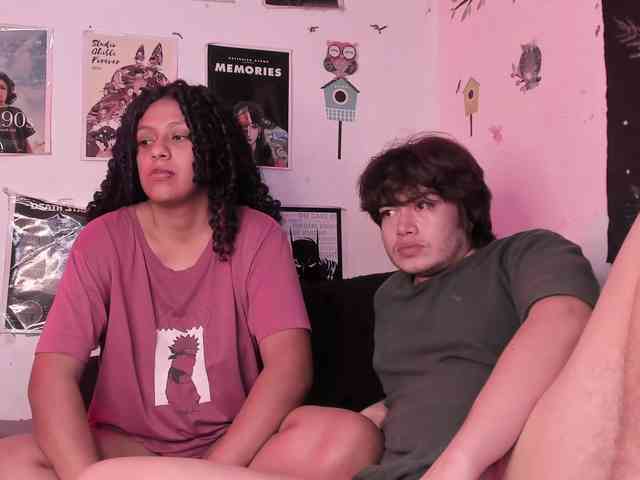 HotHoneyChile webcam