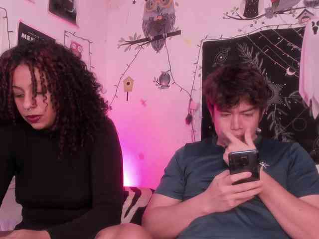 HotHoneyChile webcam