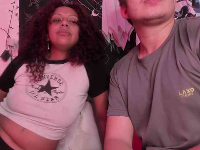 HotHoneyChile webcam