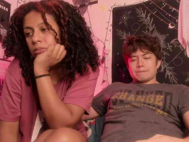 HotHoneyChile webcam