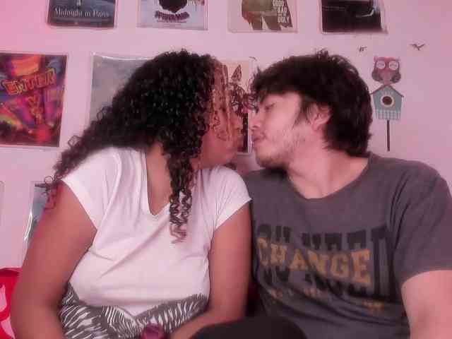 HotHoneyChile webcam