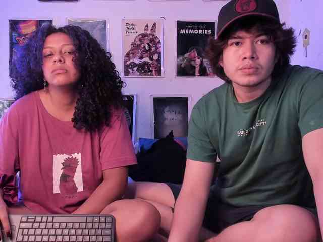 HotHoneyChile webcam