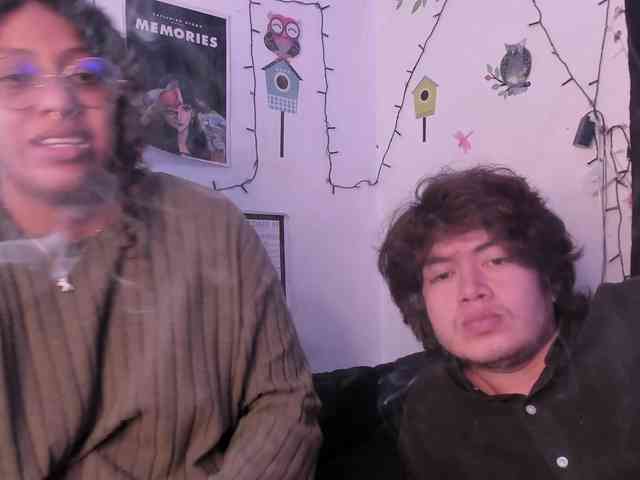 HotHoneyChile webcam
