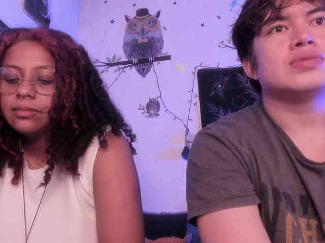 HotHoneyChile webcam