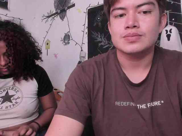 HotHoneyChile webcam