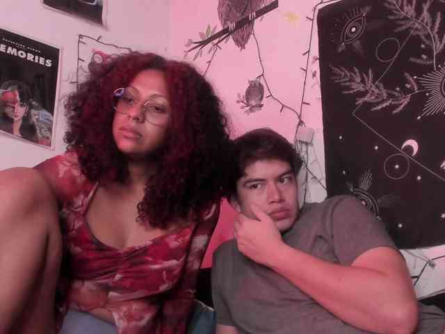 HotHoneyChile webcam