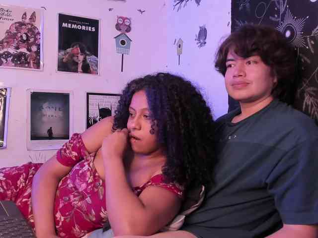 HotHoneyChile webcam