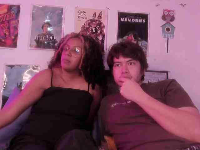 HotHoneyChile webcam