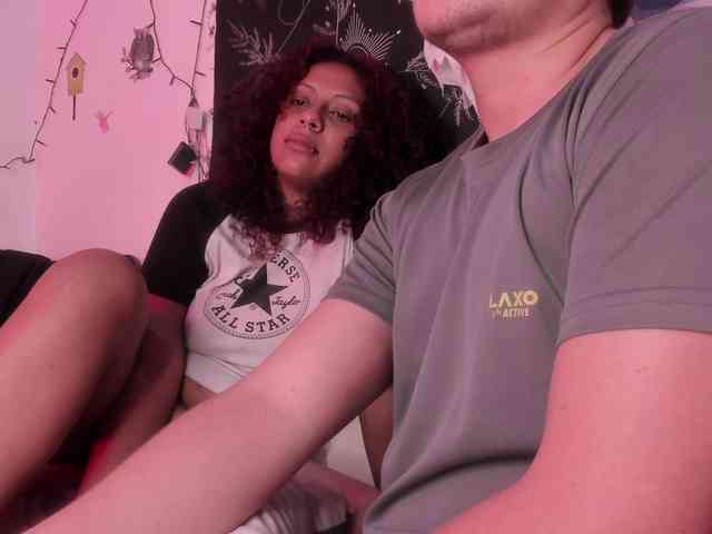 HotHoneyChile webcam