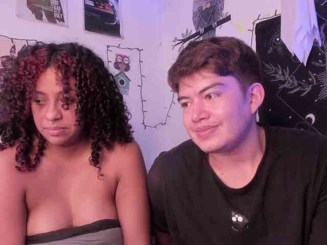 HotHoneyChile webcam