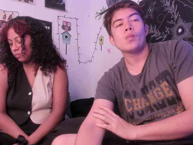 HotHoneyChile webcam