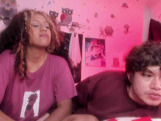 HotHoneyChile webcam