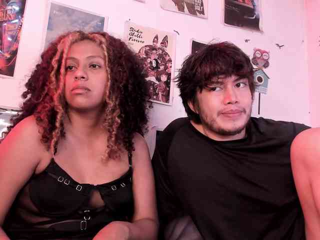 HotHoneyChile webcam