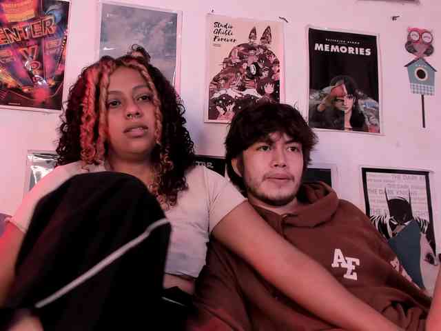 HotHoneyChile webcam