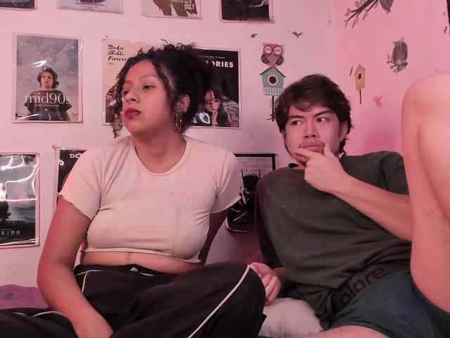 HotHoneyChile webcam