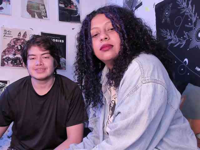 HotHoneyChile webcam