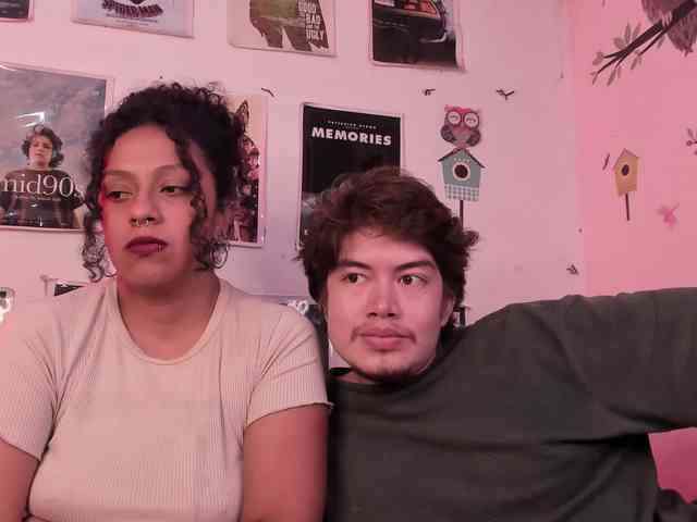 HotHoneyChile webcam