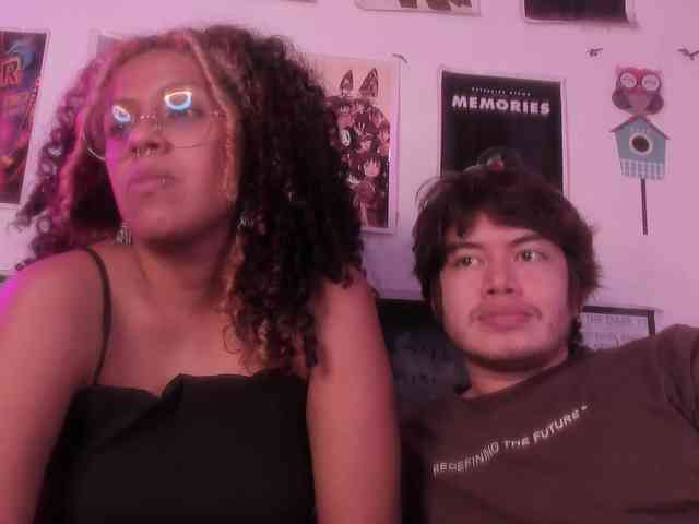 HotHoneyChile webcam