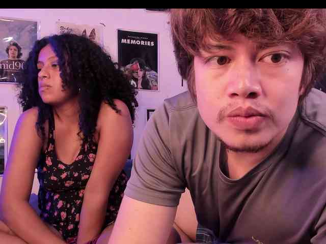 HotHoneyChile webcam