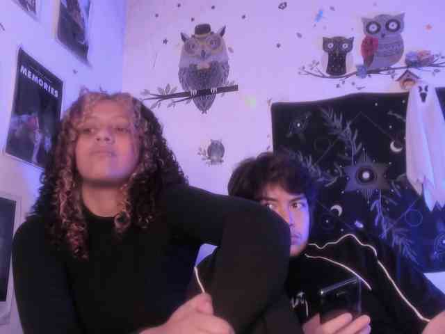 HotHoneyChile webcam