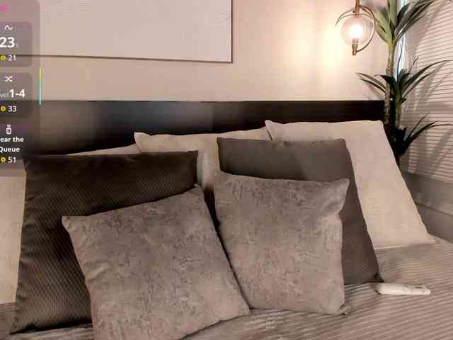 SophieBlake SophieBlake