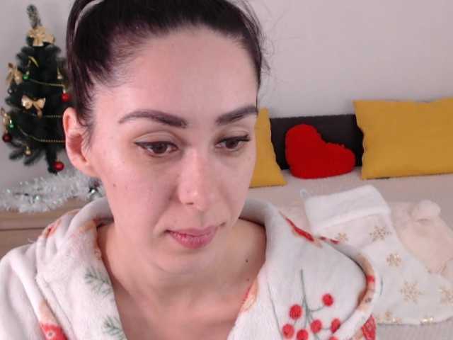 ValeriaFoxx's BongaCams show and profile