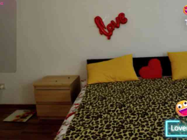 ValeriaFoxx webcam