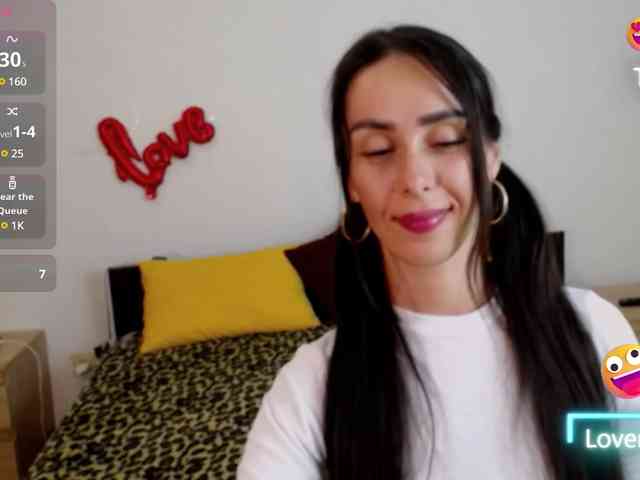 ValeriaFoxx webcam