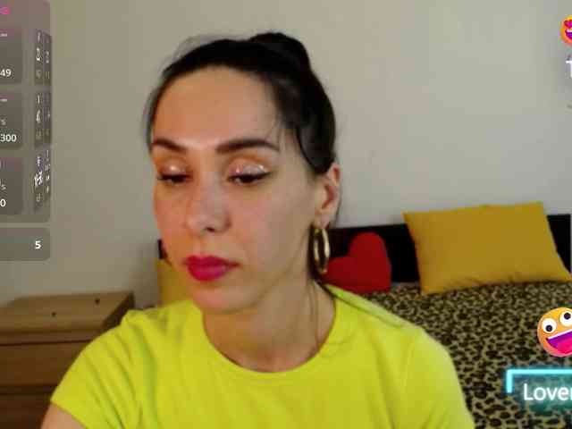 ValeriaFoxx webcam