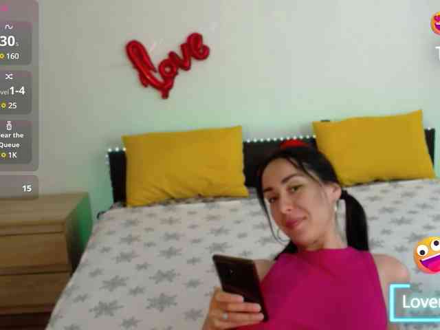 ValeriaFoxx webcam