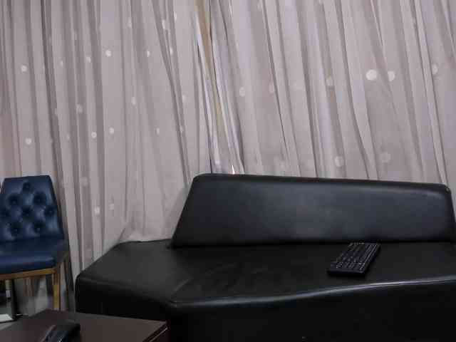 KyleDoom webcam