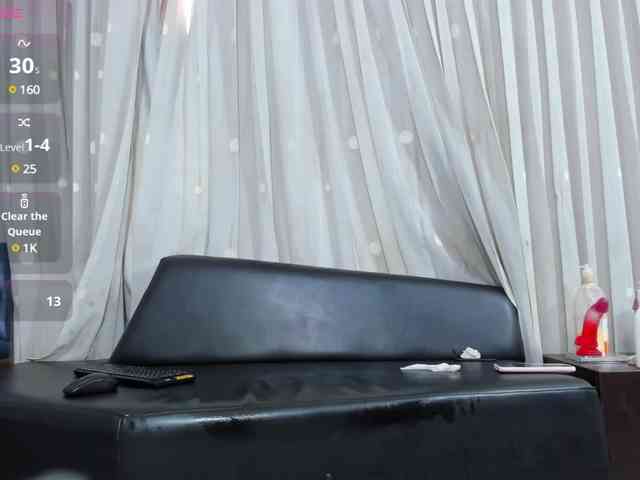 KyleDoom webcam