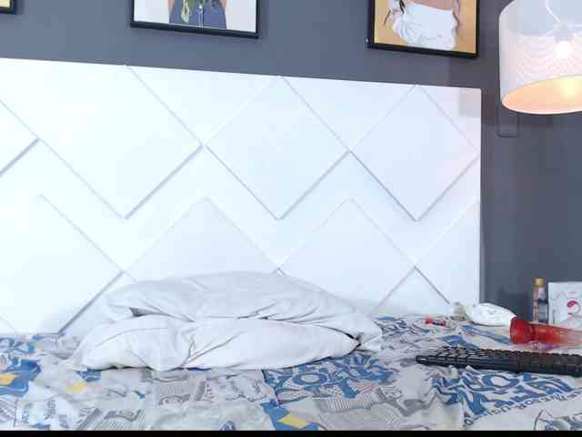 KyleDoom webcam