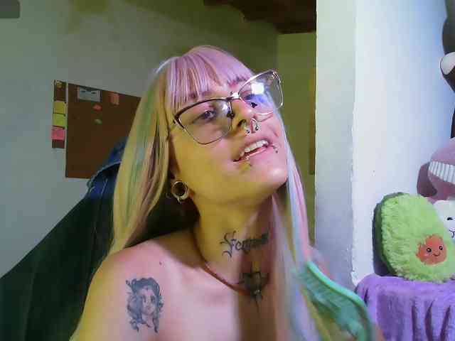 AlinaSvetlana webcam