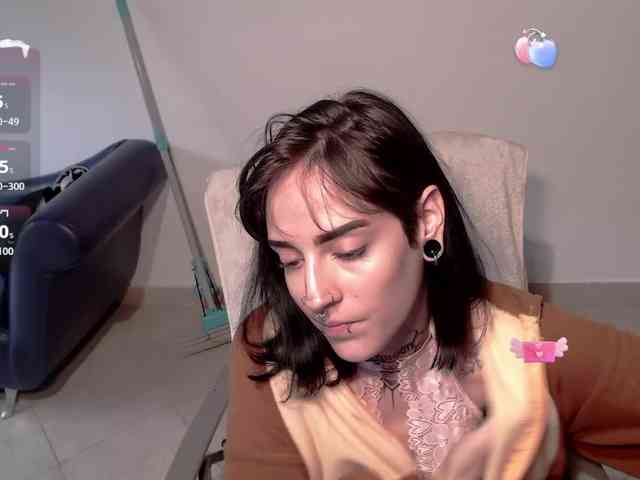 AlinaSvetlana webcam