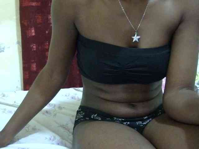 Sweetnanah Live Webcam on BongaCams