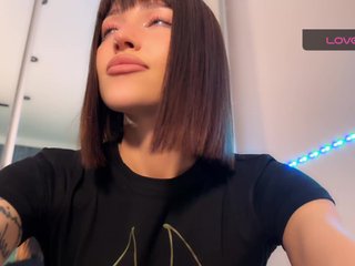 AllweNEEDisLOVE Porn Show