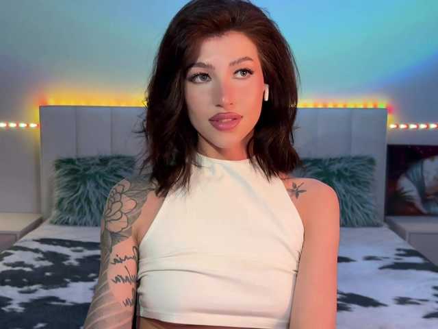 AllweNEEDisLOVE's BongaCams show and profile