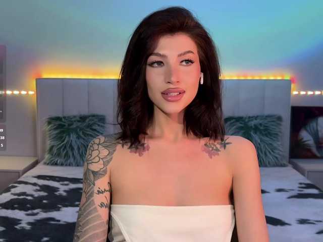 AllweNEEDisLOVE's BongaCams show and profile