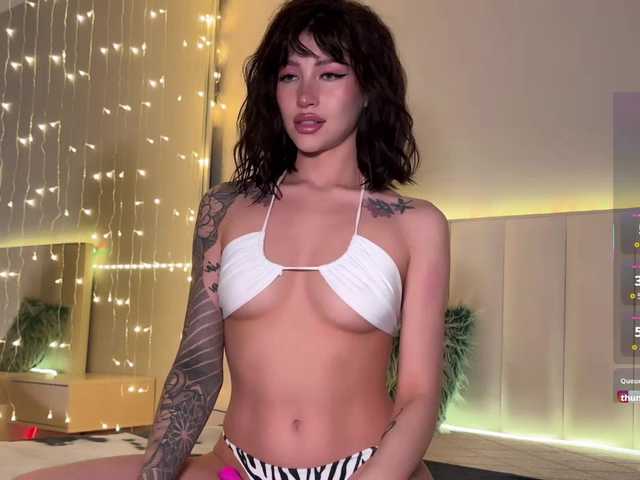 AllweNEEDisLOVE's BongaCams show and profile