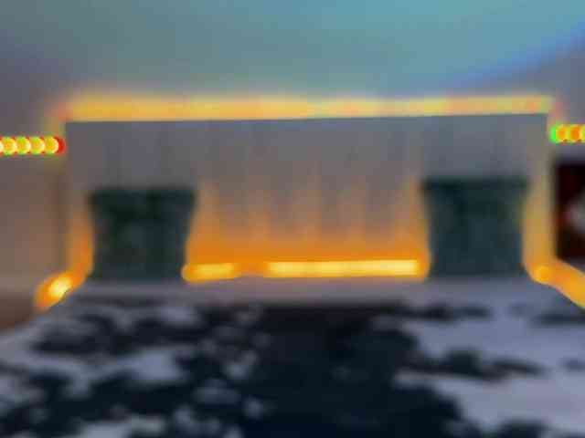 AllweNEEDisLOVE webcam