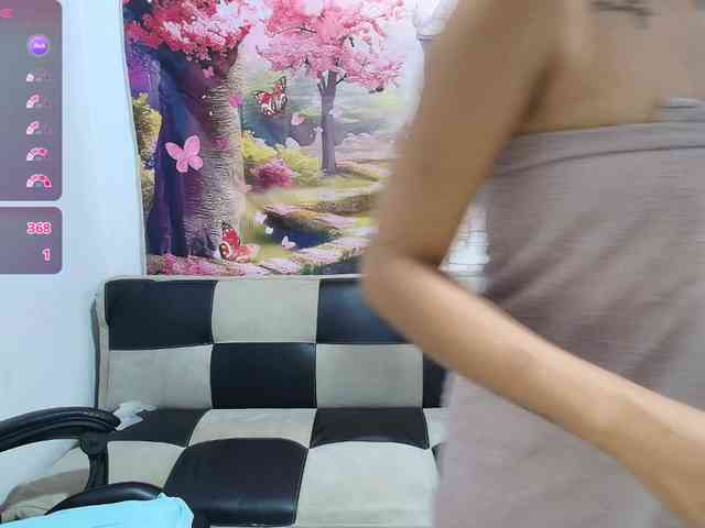 Hayami18 Live Webcam on BongaCams