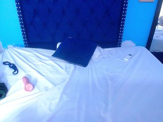 kinky-redhead18 Porn Show