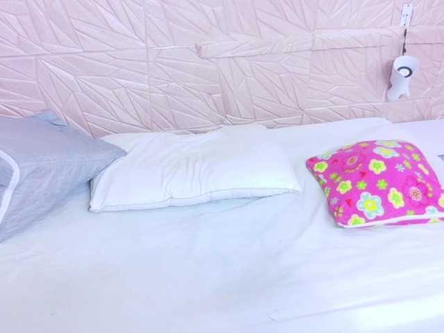 kinky-redhead18's BongaCams show and profile