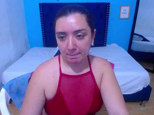 kinky-redhead18 webcam