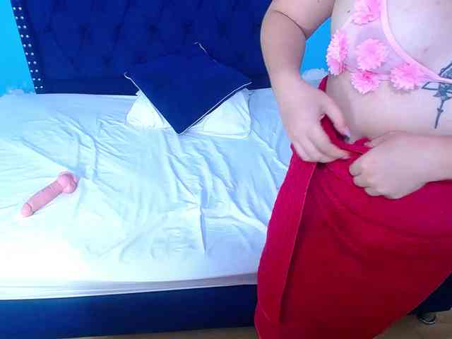 kinky-redhead18 webcam