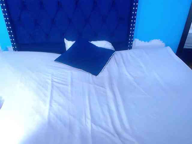 kinky-redhead18 kinky-redhead18